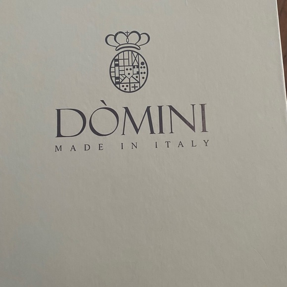 Gorgeous designer all leather Italian 8 - Picture 9 of 10